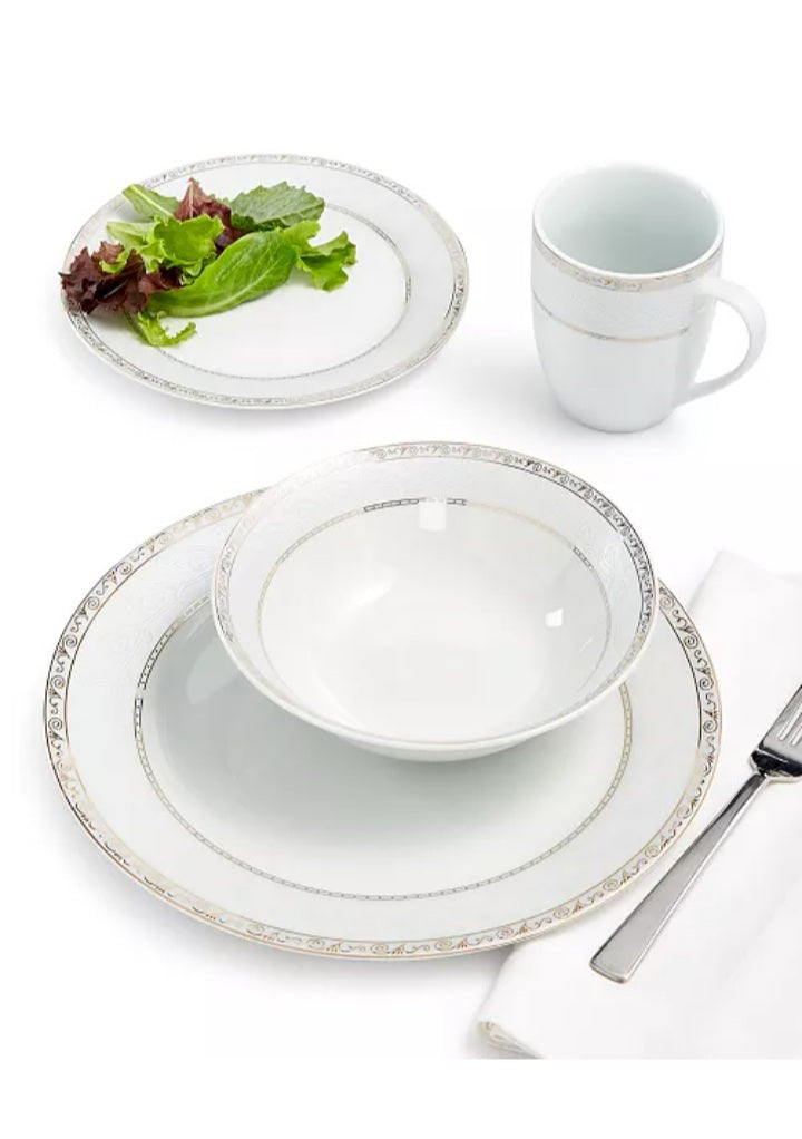 Fitz and Floyd Gold Serif 32-Piece Dinnerware Set, Service For 8