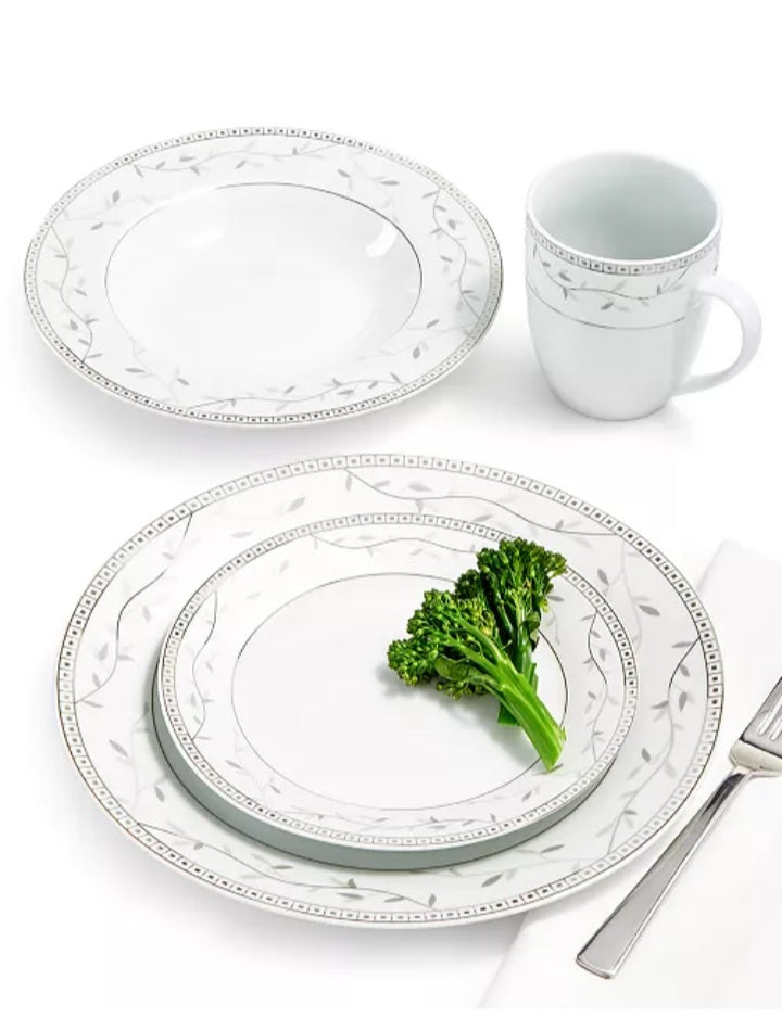 Fitz and Floyd Platinum Vine 32-Piece Dinnerware Set, Service For 8